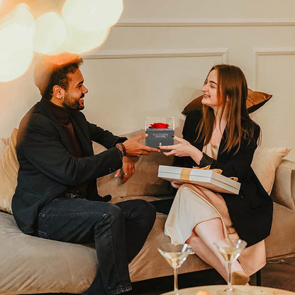 Rosa Roja Real Preservada Con Collar "I Love You" En 100 Idiomas - Regalos De Rosas Eternas Para Mamá Esposa Novia Ella En Navidad Día De San Valentín Día De Las Madres Aniversario Cumpleaños Regalos Para Mujer